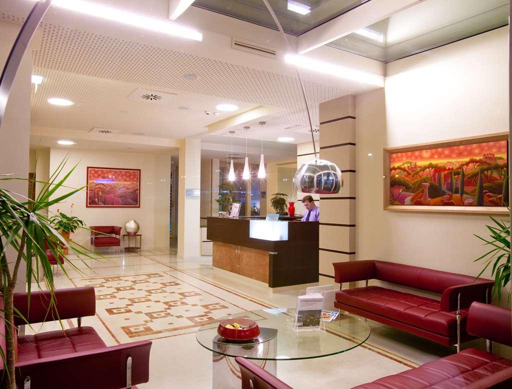 Breaking Business 4* Mosciano SantʼAngelo