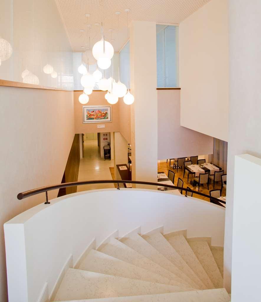 Breaking Business 4* Mosciano SantʼAngelo
